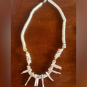 Lot of 7 shell and coral necklaces, various lengths